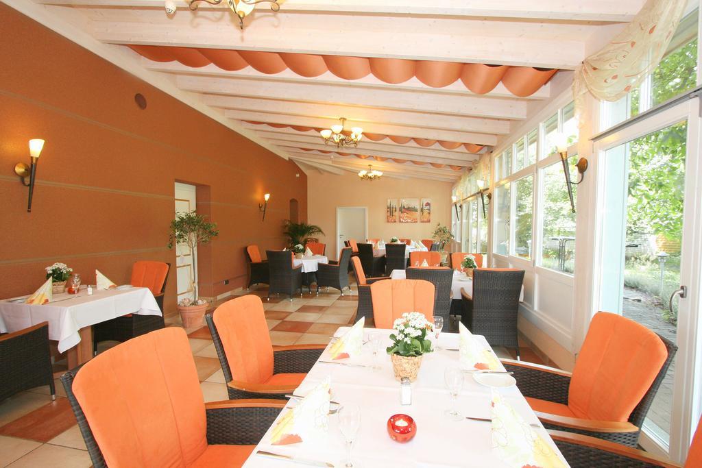 Hotel Muehlenhof Lollar Extérieur photo