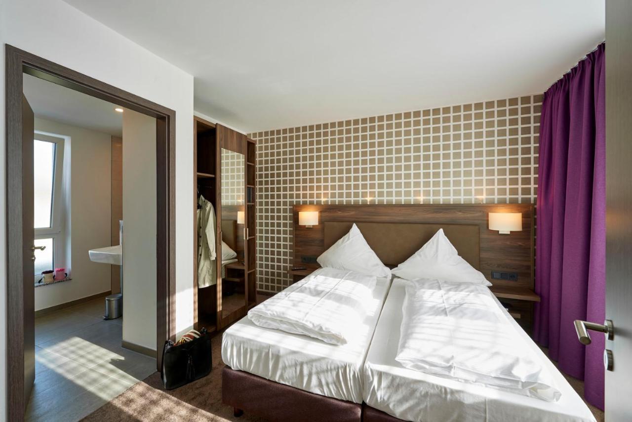 Hotel Muehlenhof Lollar Extérieur photo